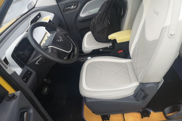 Used Wuling Hongguang MINIEV 2021 Macaron Premium Model – Lithium Iron Phosphate Left Front Seat