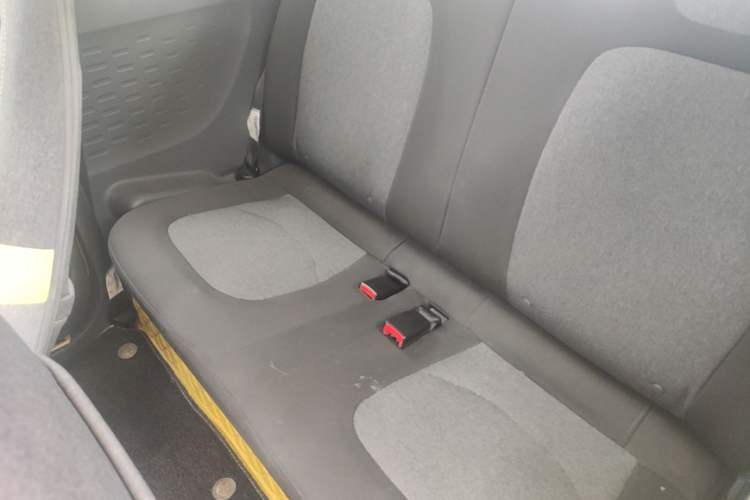 Used Wuling Hongguang MINIEV 2021 Macaron Premium Model – Lithium Iron Phosphate Left Rear Seat