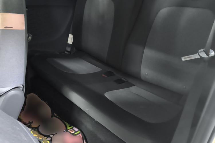 Used Wuling Hongguang MINIEV 2021 Macaron Fashion Model Lithium Iron Phosphate Left Rear Seat