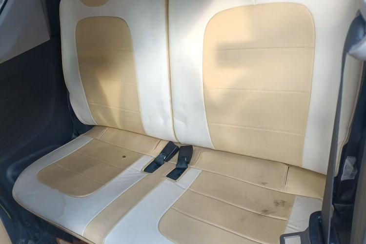 Used Wuling Hongguang MINIEV 2021 Macaron Fashion Model Lithium Iron Phosphate Left Rear Seat