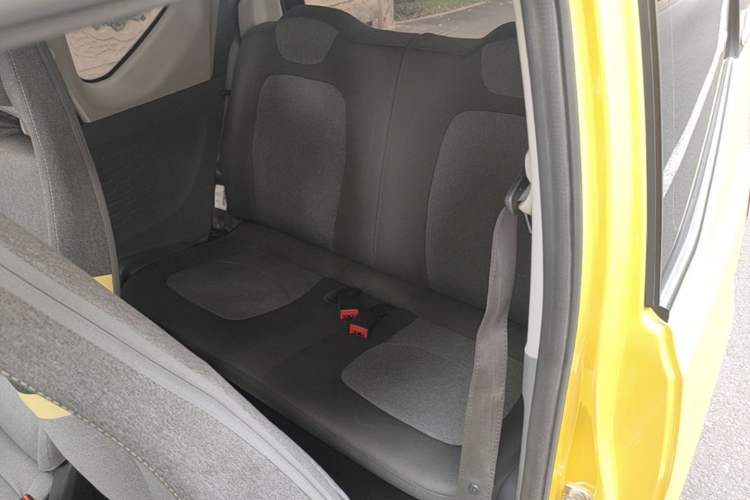 Used Wuling Hongguang MINIEV 2021 Macaron Premium Model – Lithium Iron Phosphate Left Rear Seat