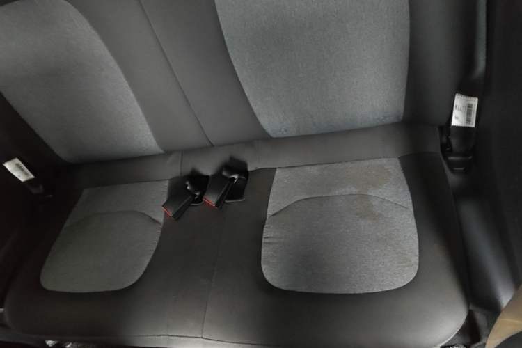 Used Wuling Hongguang MINIEV 2021 Macaron Fashion Edition Lithium-Ion Battery Left Rear Seat