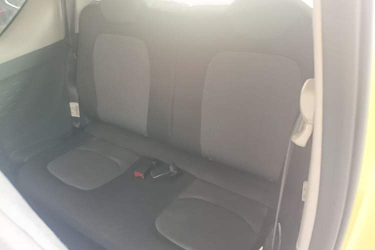 Used Wuling Hongguang MINIEV 2021 Macaron Fashion Model Lithium Iron Phosphate Left Rear Seat