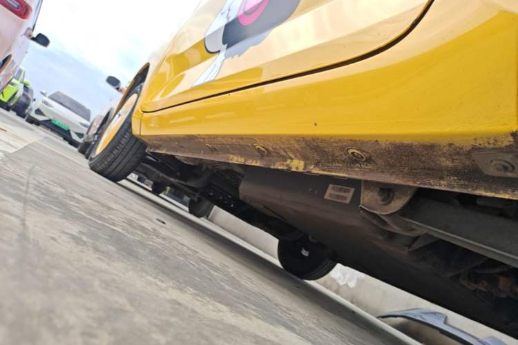 Used Wuling Hongguang MINIEV 2021 Macaron Fashion Model Lithium Iron Phosphate Left Side Sill