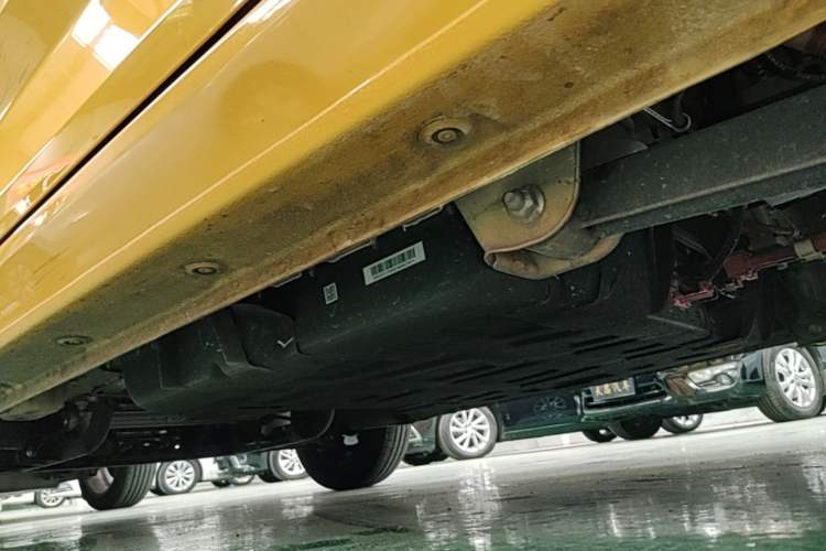 Used Wuling Hongguang MINIEV 2021 Macaron Premium Model – Lithium Iron Phosphate Left Side Sill