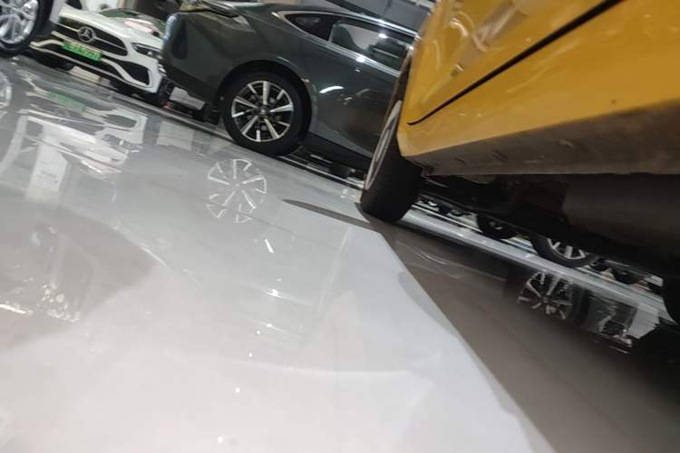 Used Wuling Hongguang MINIEV 2021 Macaron Fashion Edition Lithium-Ion Battery Left Side Sill