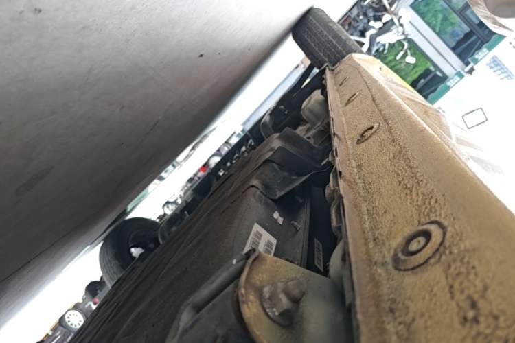 Used Wuling Hongguang MINIEV 2021 Macaron Premium Model – Lithium-NMC Left Side Sill