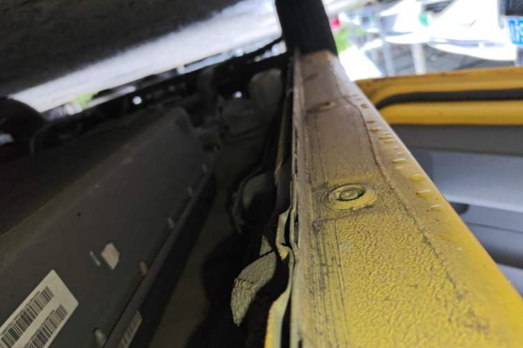 Used Wuling Hongguang MINIEV 2021 Macaron Fashion Edition Lithium-Ion Battery Left Side Sill