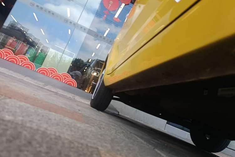 Used Wuling Hongguang MINIEV 2021 Macaron Fashion Edition Lithium-Ion Battery Left Side Sill