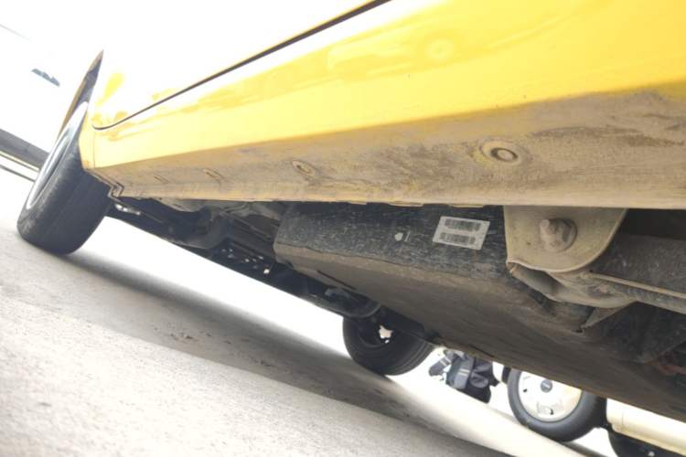 Used Wuling Hongguang MINIEV 2021 Macaron Fashion Model Lithium Iron Phosphate Left Side Sill