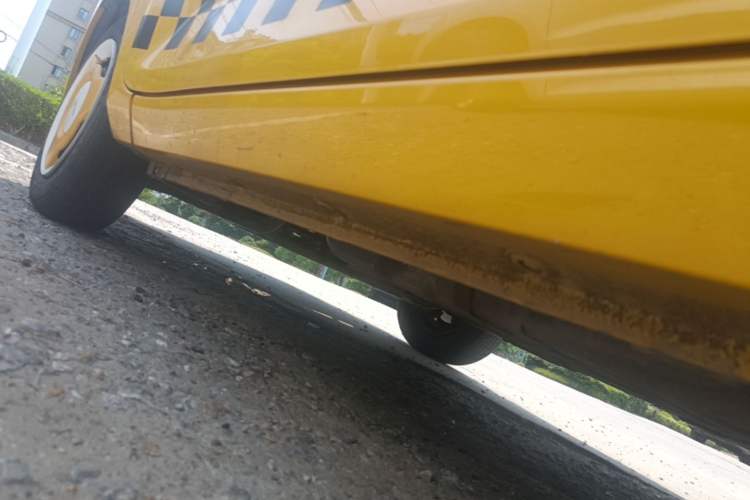 Used Wuling Hongguang MINIEV 2021 Macaron Premium Model – Lithium-NMC Left Side Sill