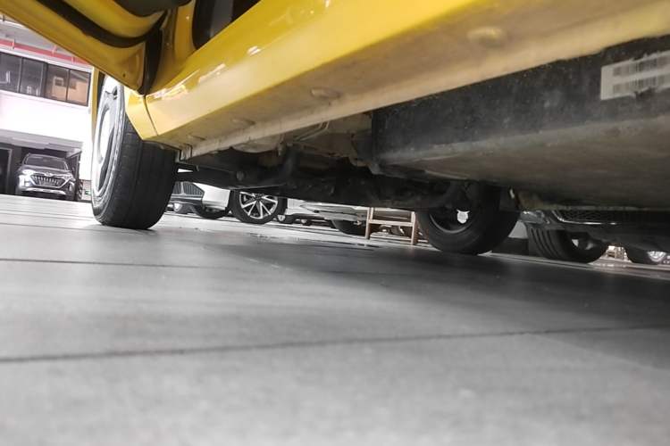 Used Wuling Hongguang MINIEV 2021 Macaron Fashion Model Lithium Iron Phosphate Left Side Sill