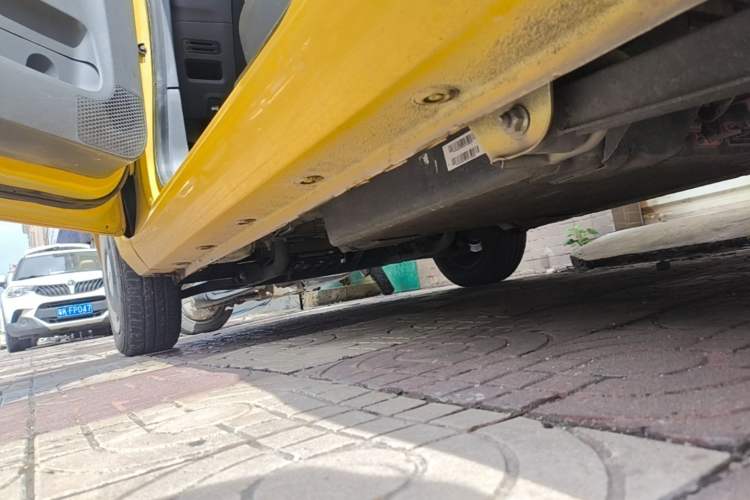 Used Wuling Hongguang MINIEV 2021 Macaron Fashion Model Lithium Iron Phosphate Left Side Sill