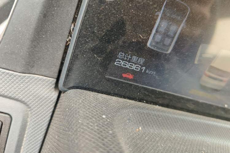 Used Wuling Hongguang MINIEV 2021 Macaron Fashion Edition Lithium-Ion Battery Odometer Close Up