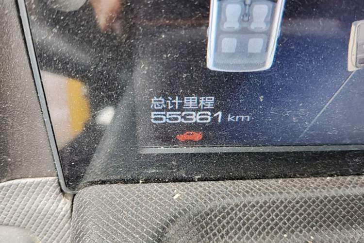 Used Wuling Hongguang MINIEV 2021 Macaron Fashion Model Lithium Iron Phosphate Odometer Close Up