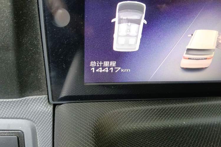 Used Wuling Hongguang MINIEV 2021 Macaron Premium Model – Lithium-NMC Odometer Close Up