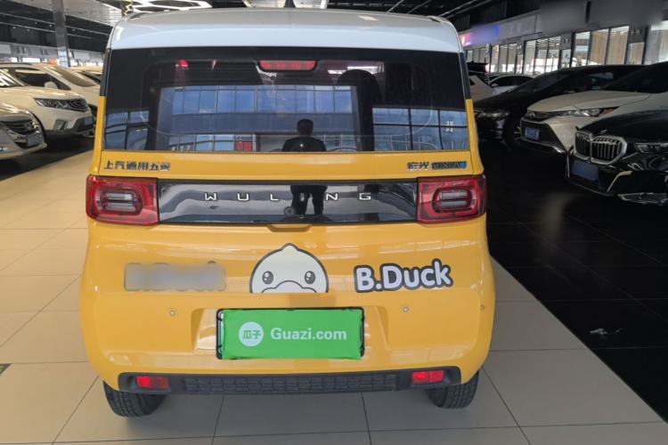 Used Wuling Hongguang MINIEV 2021 Macaron Sandwich Model 170 km Lithium Iron Phosphate Rear