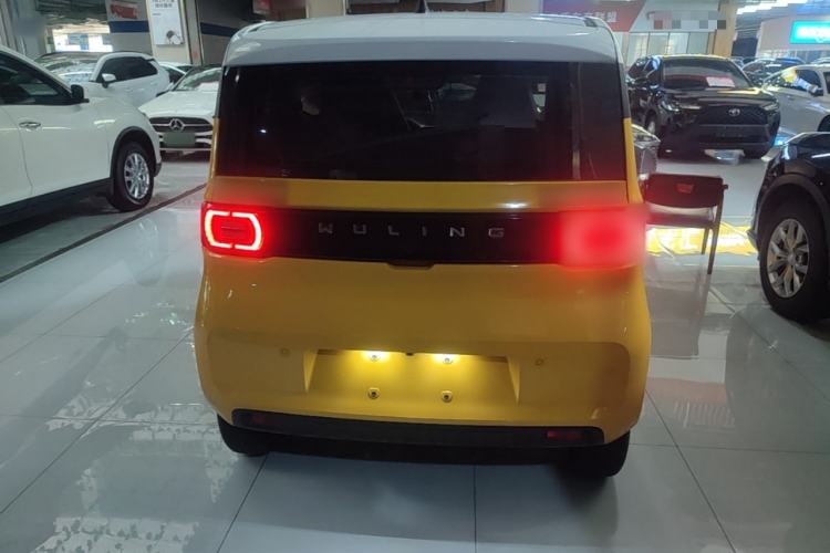 Used Wuling Hongguang MINIEV 2021 Macaron Fashion Edition Lithium-Ion Battery Rear