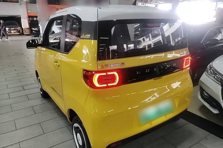 Used Wuling Hongguang MINIEV 2021 Macaron Fashion Model Lithium Iron Phosphate Rear Left 45 Deg