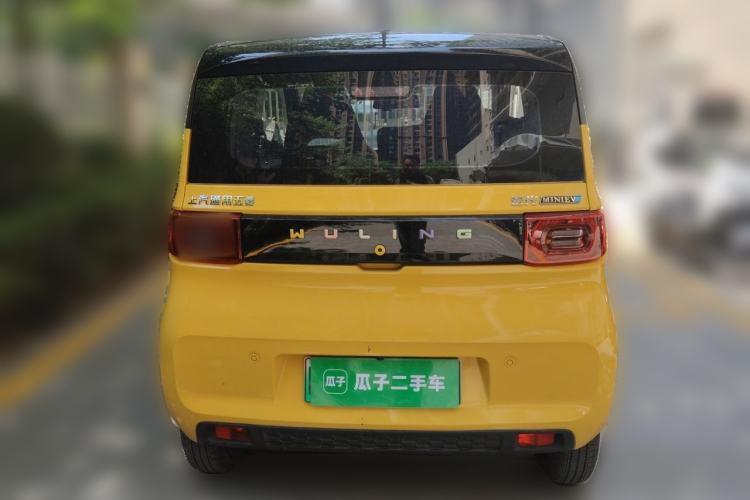 Used Wuling Hongguang MINIEV 2021 Macaron Fashion Model Lithium Iron Phosphate Rear