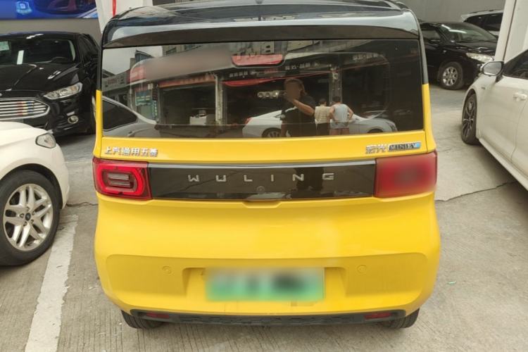 Used Wuling Hongguang MINIEV 2021 Macaron Fashion Model Lithium Iron Phosphate Rear