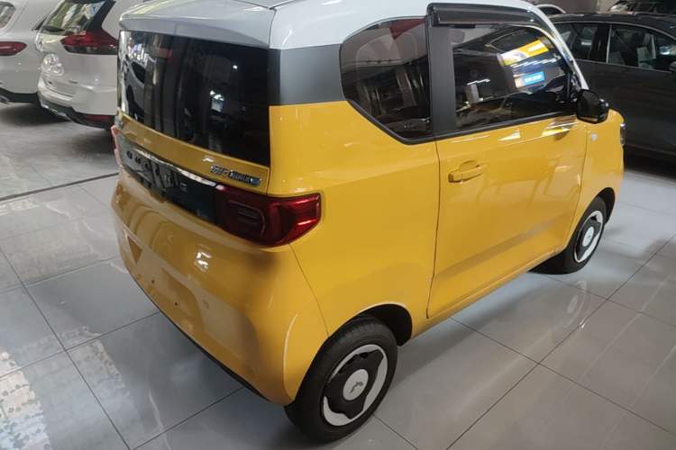 Used Wuling Hongguang MINIEV 2021 Macaron Fashion Edition Lithium-Ion Battery Rear Right 45 Deg