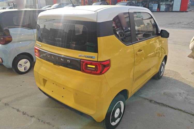 Used Wuling Hongguang MINIEV 2021 Macaron Fashion Model Lithium Iron Phosphate Rear Right 45 Deg
