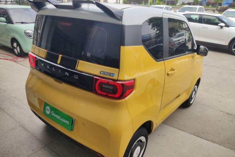 Used Wuling Hongguang MINIEV 2021 Macaron Fashion Model Lithium Iron Phosphate Rear Right 45 Deg