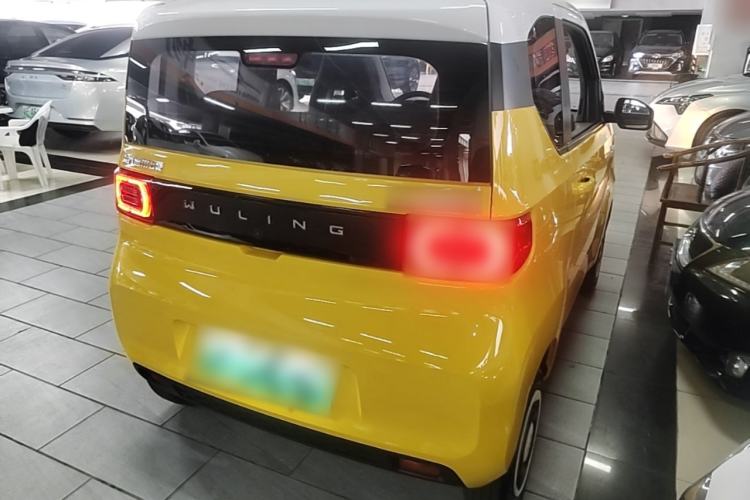 Used Wuling Hongguang MINIEV 2021 Macaron Fashion Model Lithium Iron Phosphate Rear Right 45 Deg