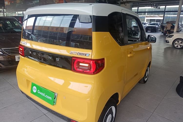 Used Wuling Hongguang MINIEV 2021 Macaron Fashion Model Lithium Iron Phosphate Rear Right 45 Deg