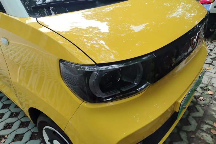 Used Wuling Hongguang MINIEV 2021 Macaron Fashion Model Lithium Iron Phosphate Right Front Headlight