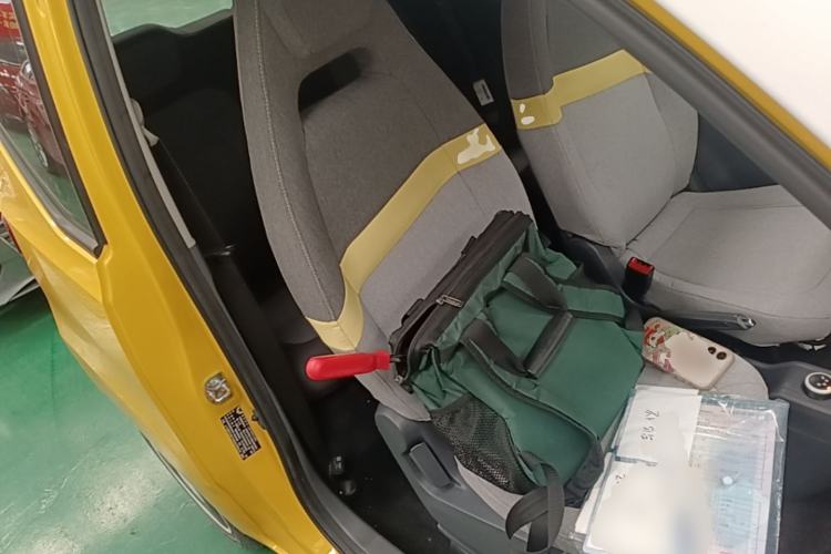 Used Wuling Hongguang MINIEV 2021 Macaron Premium Model – Lithium Iron Phosphate Right Front Seat