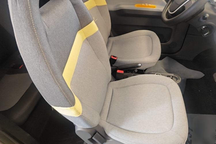 Used Wuling Hongguang MINIEV 2021 Macaron Premium Model – Lithium Iron Phosphate Right Front Seat
