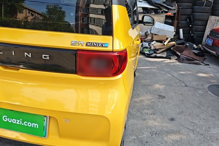 Used Wuling Hongguang MINIEV 2021 Macaron Fashion Model Lithium Iron Phosphate Right Rear Taillight