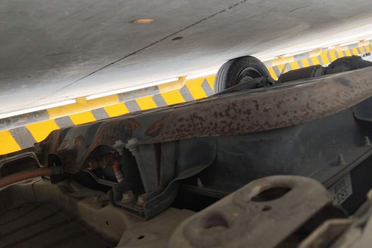 Used Wuling Hongguang MINIEV 2021 Macaron Premium Model – Lithium Iron Phosphate Right Side Sill
