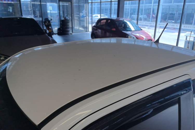 Used Wuling Hongguang MINIEV 2021 Macaron Sandwich Model 170 km Lithium Iron Phosphate Roof