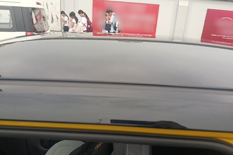 Used Wuling Hongguang MINIEV 2021 Macaron Fashion Model Lithium Iron Phosphate Roof