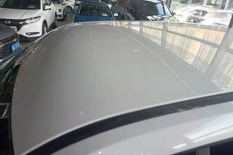 Used Wuling Hongguang MINIEV 2021 Macaron Fashion Model Lithium Iron Phosphate Roof