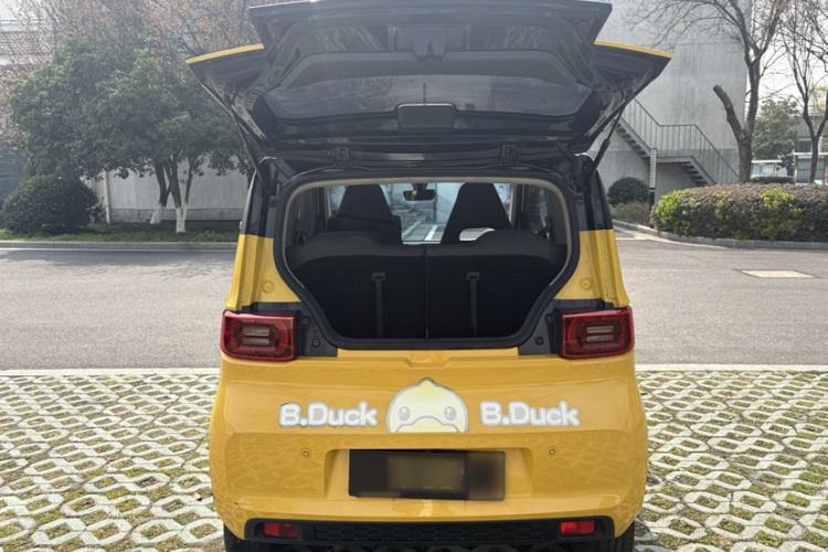 Used Wuling Hongguang MINIEV 2021 Macaron Fashion Edition Lithium-Ion Battery Trunk