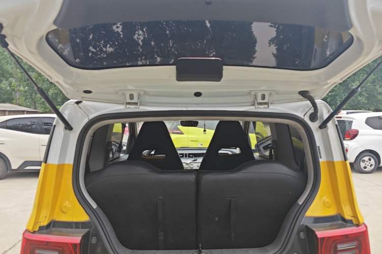 Used Wuling Hongguang MINIEV 2021 Macaron Fashion Edition Lithium-Ion Battery Trunk