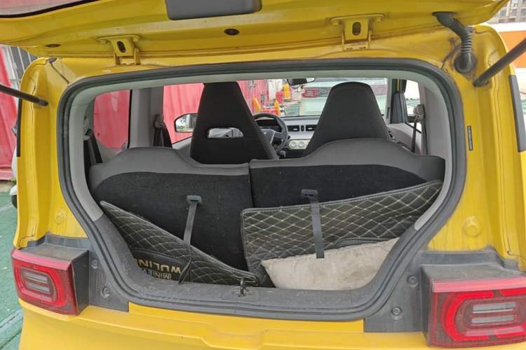 Used Wuling Hongguang MINIEV 2021 Macaron Premium Model – Lithium-NMC Trunk