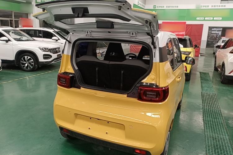 Used Wuling Hongguang MINIEV 2021 Macaron Premium Model – Lithium Iron Phosphate Trunk