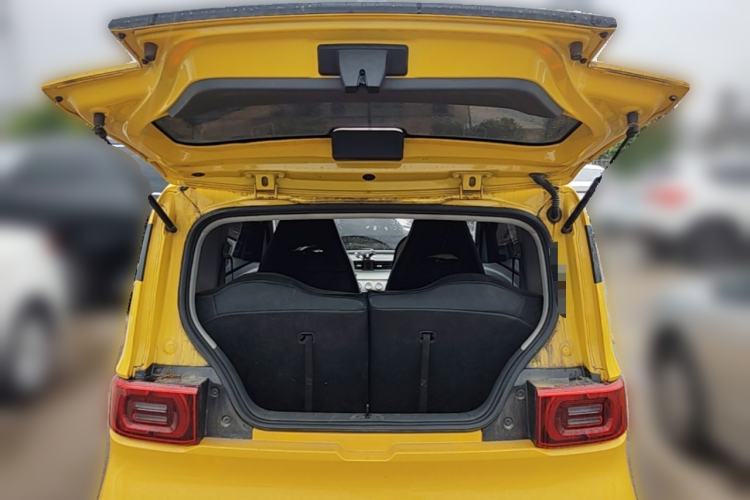 Used Wuling Hongguang MINIEV 2021 Macaron Fashion Model Lithium Iron Phosphate Trunk