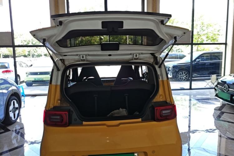 Used Wuling Hongguang MINIEV 2021 Macaron Fashion Edition Lithium-Ion Battery Trunk