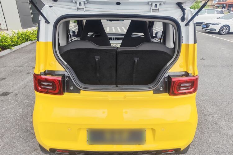 Used Wuling Hongguang MINIEV 2021 Macaron Premium Model – Lithium-NMC Trunk