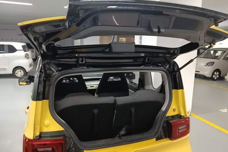 Used Wuling Hongguang MINIEV 2021 Macaron Fashion Edition Lithium-Ion Battery Trunk