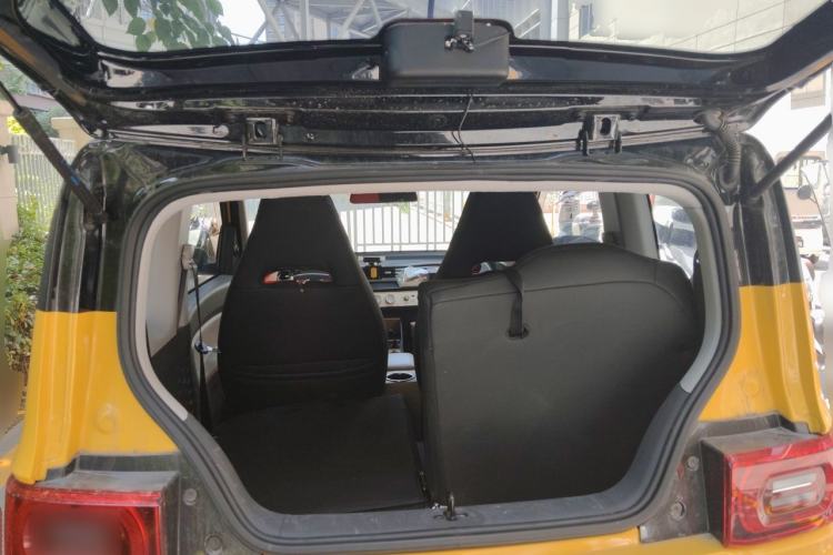 Used Wuling Hongguang MINIEV 2021 Macaron Fashion Model Lithium Iron Phosphate Trunk