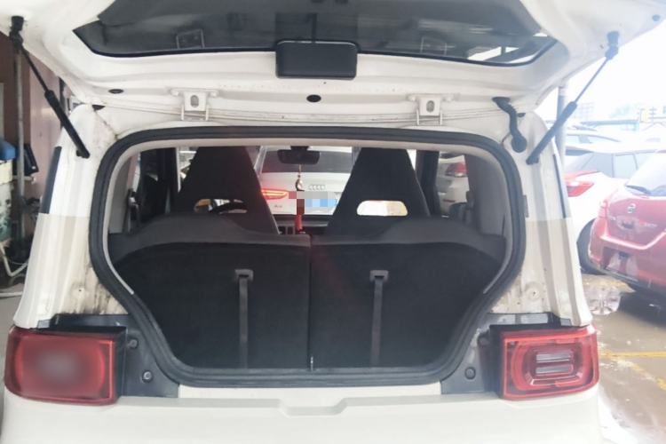 Used Wuling Hongguang MINIEV 2021 Macaron Sandwich Model 120 km Lithium NMC Trunk
