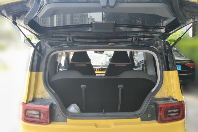 Used Wuling Hongguang MINIEV 2021 Macaron Fashion Edition Lithium-Ion Battery Trunk