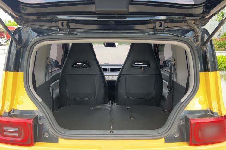 Used Wuling Hongguang MINIEV 2021 Macaron Fashion Model Lithium Iron Phosphate Trunk